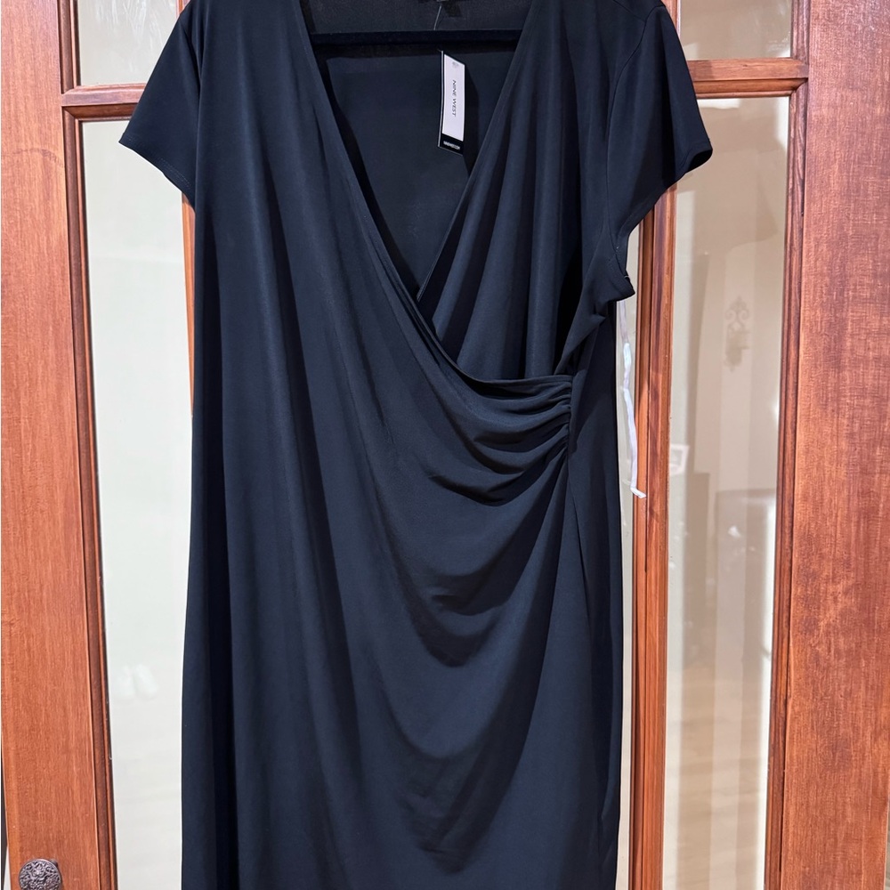 Nine West Black Ruched Sheath Dress